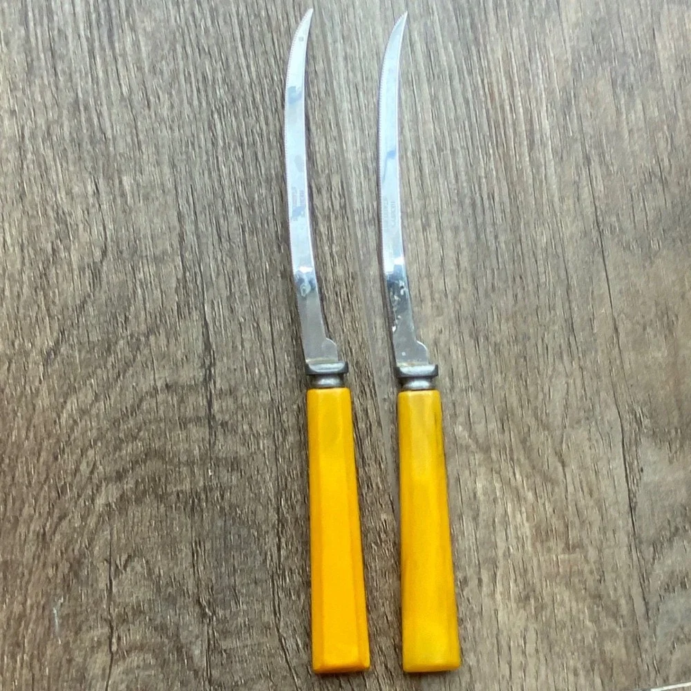 VTG Henry's serrated butterscotch curved tomato knife handle 9